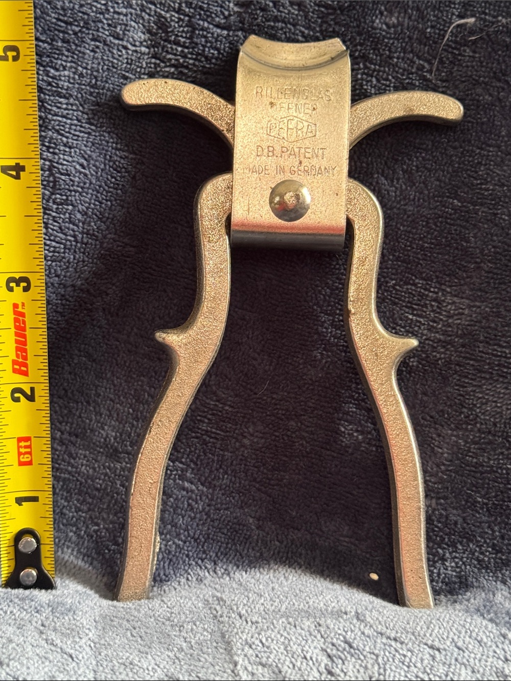 Vintage Metal Nutcracker - Gold Tone - Picture 1 of 3